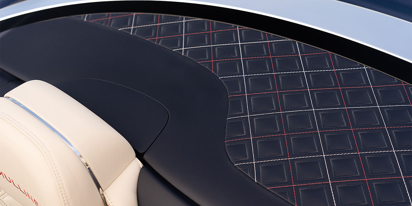 Bentley Bucuresti Bentley Continental GTC Mulliner convertible seat and cross stitched tonneau cover